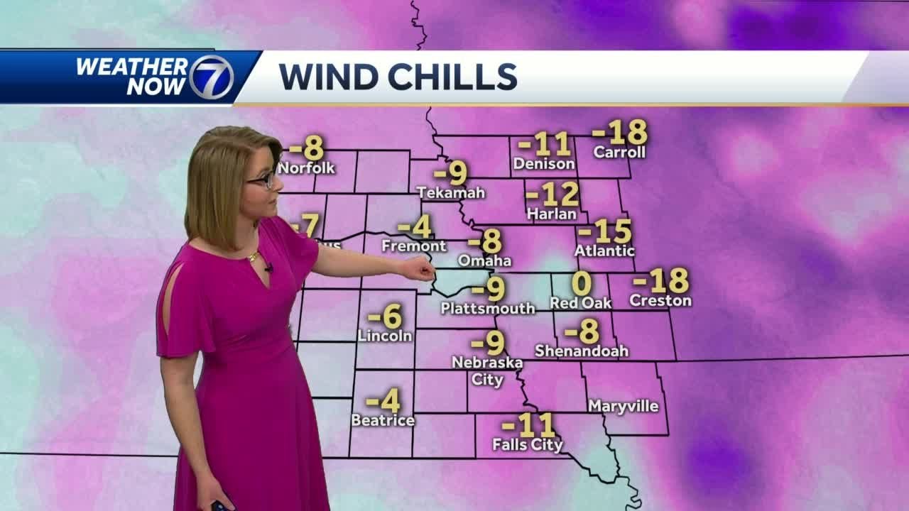 Windy and chilly Friday afternoon, warmer for the weekend - YouTube
