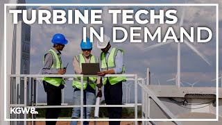 Wind turbine technicians get hands-on experience, job interview prep at Vancouver institute