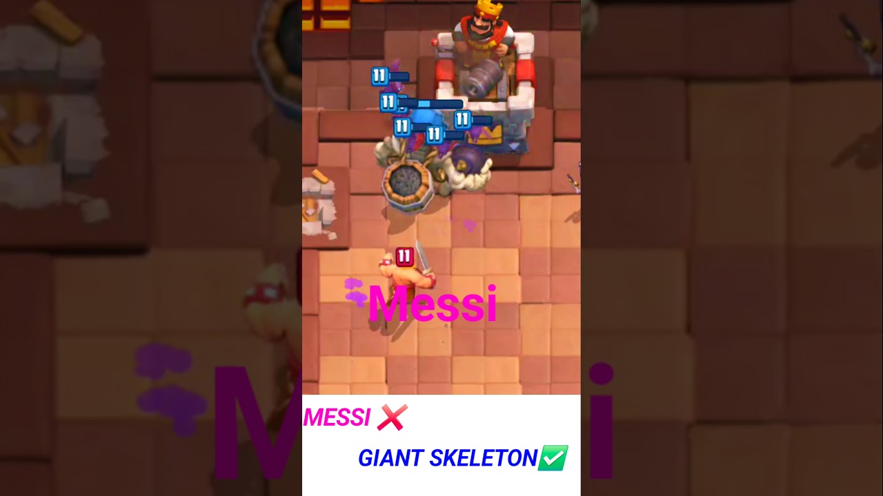 Messi vs Giant skeleton 🤣😂 #clashroyale #giantskeleton #messi