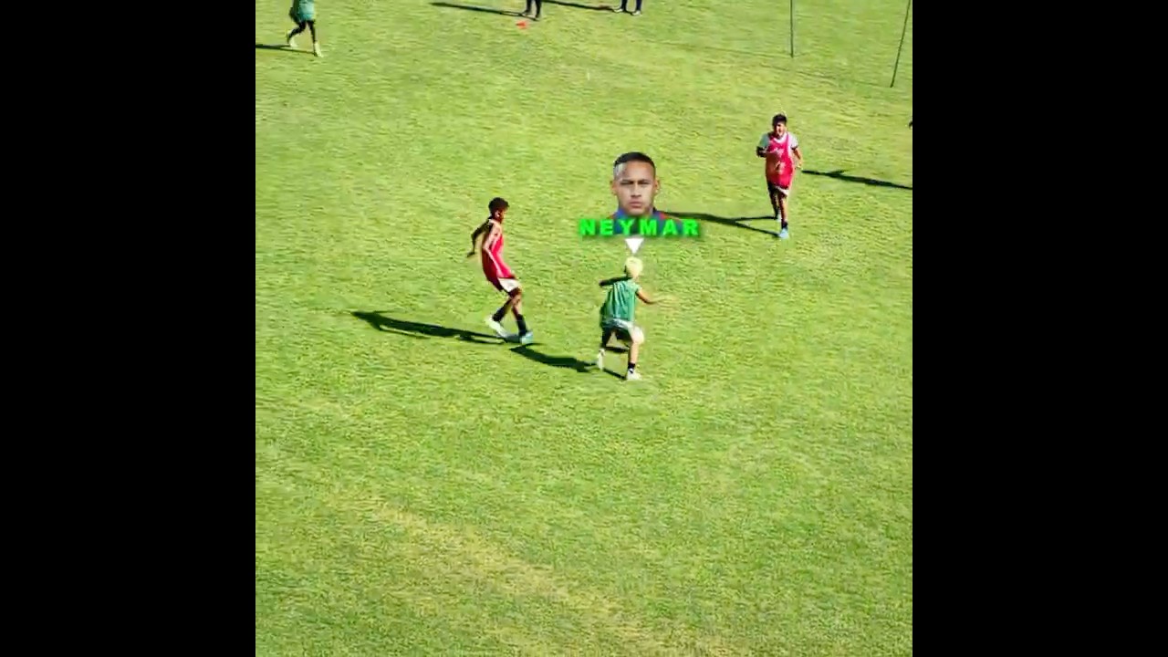 NEYMAR DRIBBLES PAST 3 AND SCORES! 💀🔥 #shorts #viral