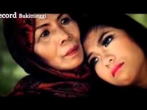 Elsa Pitaloka   Tarumuak Kahilangan Ayah