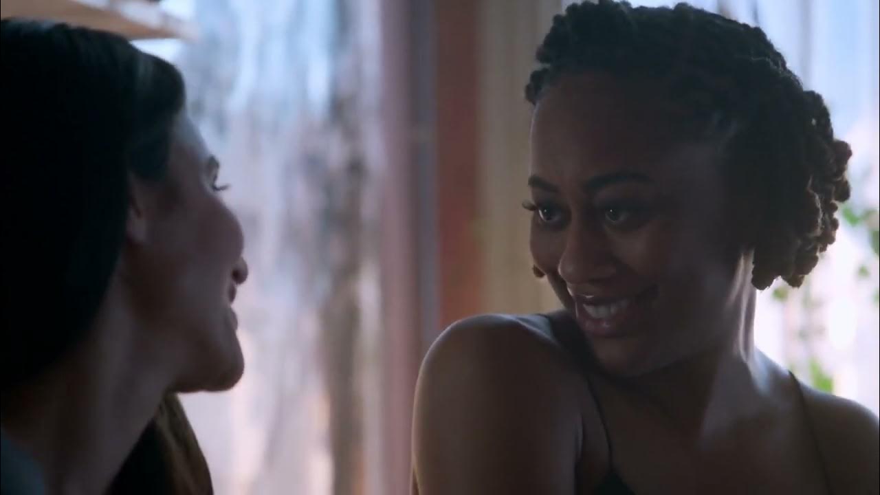Lesbian Kissing / Good Trouble / Kiss Scene — Malika and Angelica (Zuri