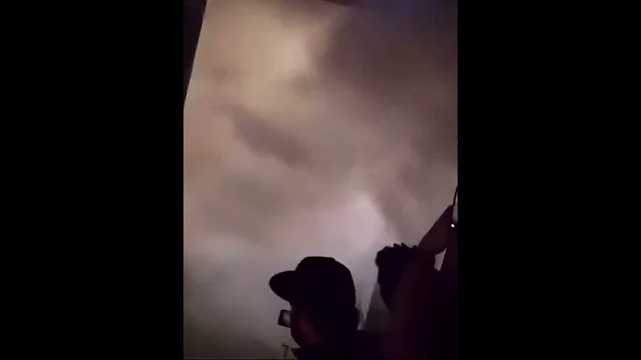 Huge shed skid 🔥 #holden #hsv #holdencommodore #v8 #supercharged #shed #burnout