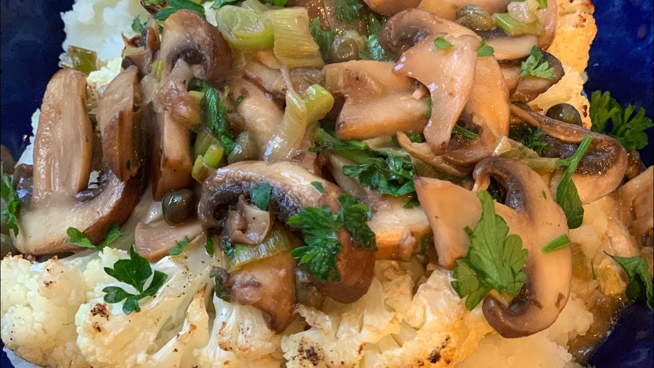 Delicious Cauliflower Steak with mushroom gravy 🍄 YouTube