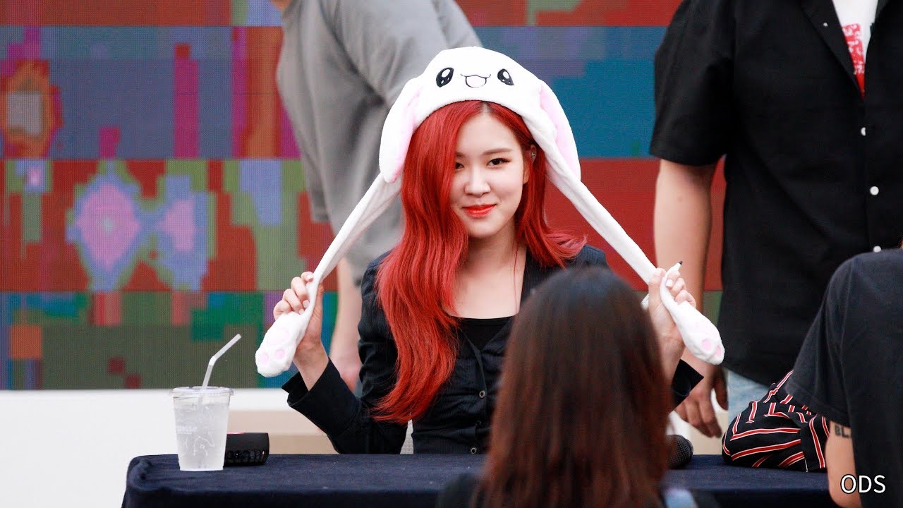 180623 토끼 모자를 쓴  로제 (ROSÉ) 블랙핑크(BlackPink) - 고양 스타필드 공개 팬싸인회 by ODS