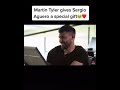 Martin Tyler gives Aguero a special gift 🥺❤
