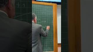 Video de como encontrar la ecuación de una función logaritmica dada la gráfica 02