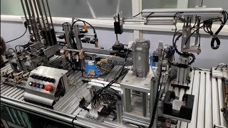 Pneumatic system project using Pneumatic cylinder valve | Pneumatic machine small company project