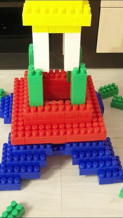 Эйфилева башня из конструктора #Shorts #lego - YouTube
