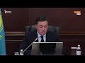 "Жағдай нашар" vs "елбасының адамы". Мамин үкіметінің жұмысын жұрт қалай бағалайды?