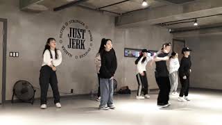 20190102 S.One's basic class Just Jerk dance academy