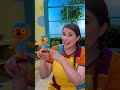 Sing with Caitie and Noodle! #onelittlefinger #supersimpleplay #noodleandpals