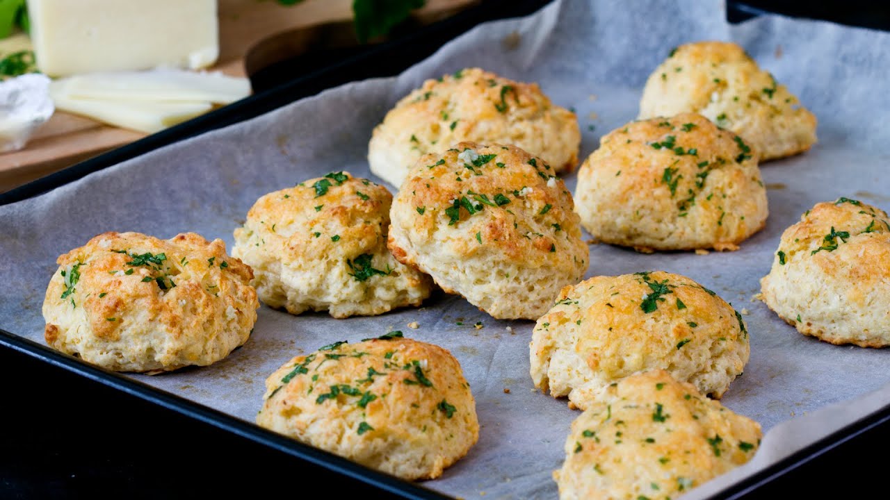 Cheddar Biscuits Recipe | Home Cooking Adventure
