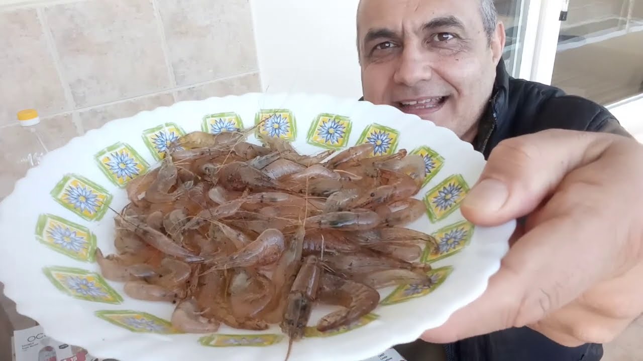 Скариди пържени с царевично брашно - наслада за стомаха и мехлем за душата!!!