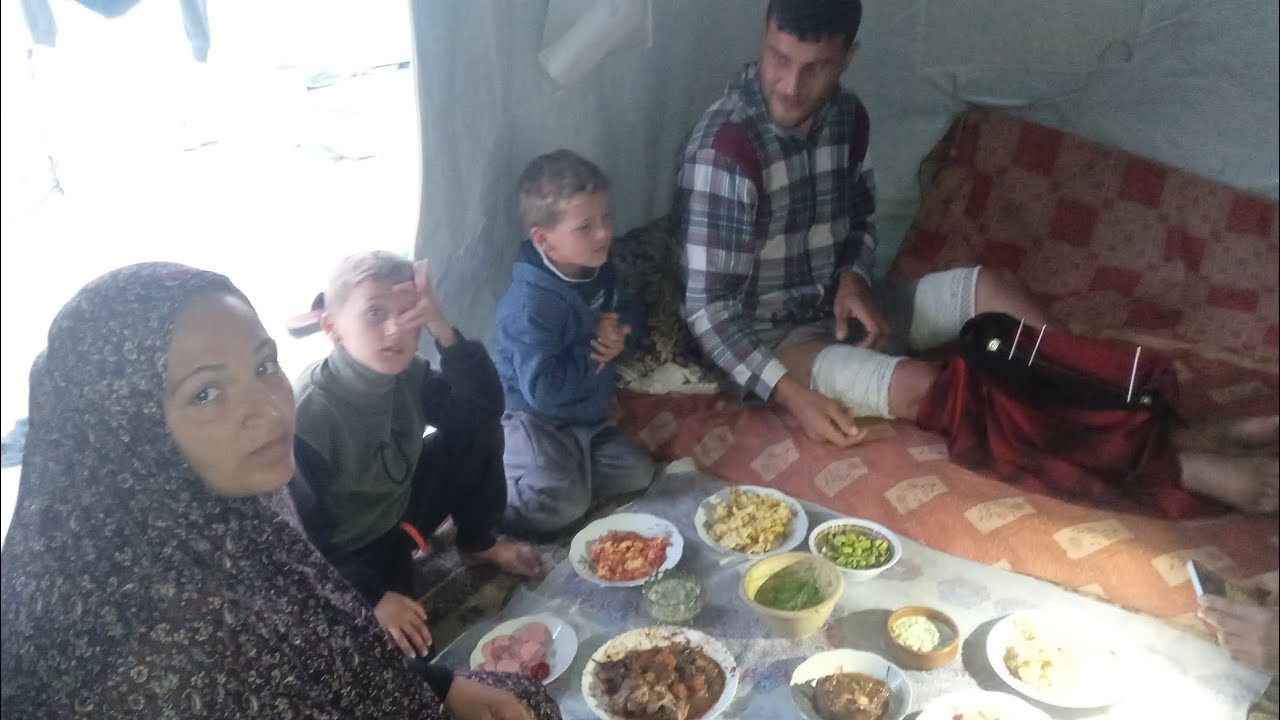 تصوير حياتنا الواقعية في شهر رمضان المبارك اليوم 11اللهم تقبل صيام النا يارب 🤲🤲🇵🇸🌙👇👇👇