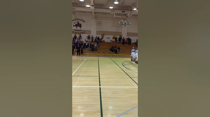 Jason Butorac sings national anthem at Salinas high