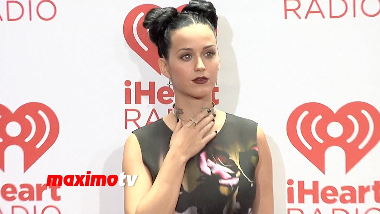 Katy Perry iHeartRadio Music Festival 2013 Red Carpet Arrivals - PRISM