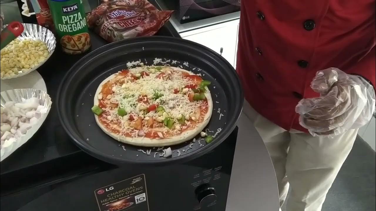 How to make Pizza 🍕 🍕 in LG microwave. YouTube