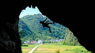We Found One of the Best New Crags in Yangshuo