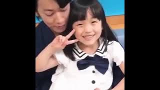 SatohTakeru play with kids