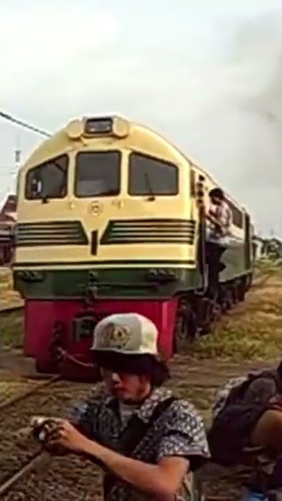 LOKOMOTIF GE CC 200 #shorts  #short #shortsvideo #shortvideo #shortsfeed