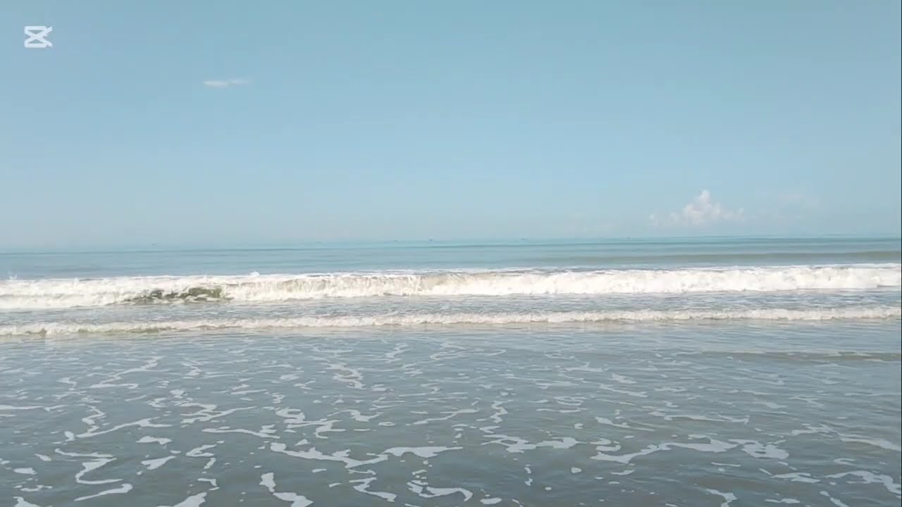 Calming Beach Scene | Soothing Blue Water & Golden Sands