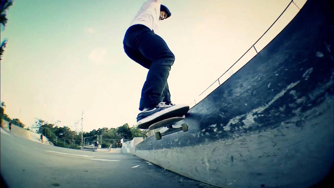 Enjoy скейтборд. Skate hi. Кеды vans skate old skool x frog skateboards. Skate hi. Dave cornthwaite skateboarder.