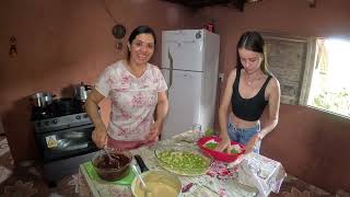 ROTINA DA ROÇA FIZEMOS FRAGO CAIPIRA NO FOGÃO A LENHA E SOBREMESA DELICIOSA