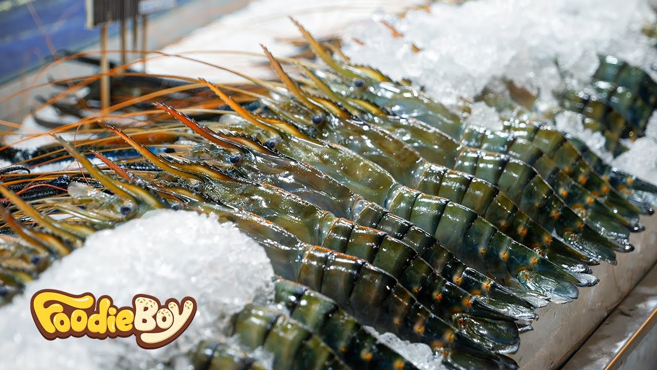 ⁣Grilled Prawns!!! Seafood Market in Bangkok, Thailand