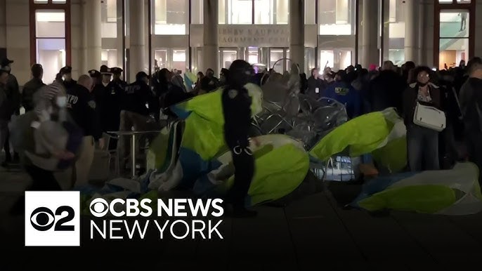 Nypd Clears Out Pro Palestinian Protest Outside Nyu Business School