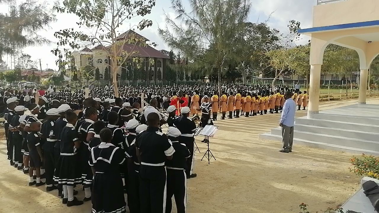 ST CLARET SCHOOL BAND PARADE SESSION MONDAY. SWEETIE SWEETIE BY THE ZABRON SINGERS BRASS COVER