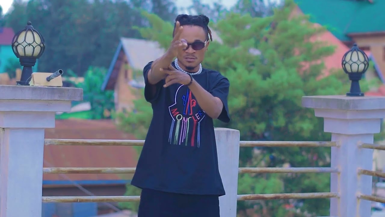 Bachimbi _Md_Boy_ ft_JUST _ B3 _ officiel_clip.