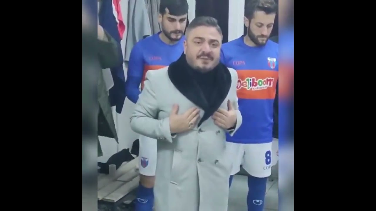 Alibeyköyspor Başkanı Mehmet Duman maç öncesi soyunma odasında motivasyon konuşması  #haber #gündem