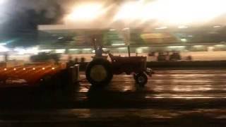 Larry Pursley 1206 International - Warren County Fair 2016