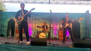 Slow Down - Todd Morgan & the Emblems ( Larry Williams / The Beatles Cover ) Live