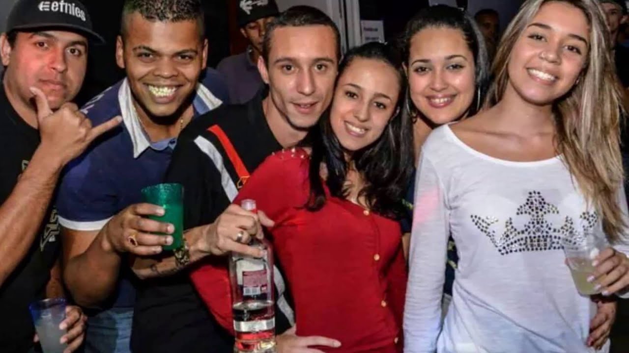Charlie Brown Jr Um Dia A Gente Se Encontra
