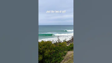 Two guys getting lucky at Bruce’s! #downtheline #waves #surfing #goodlife #epicwave #brucesbeauties