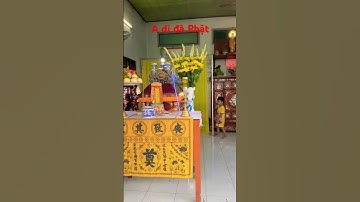 Cảnh người vợ trẻ ôm con tiễn chống lần sau cuối…