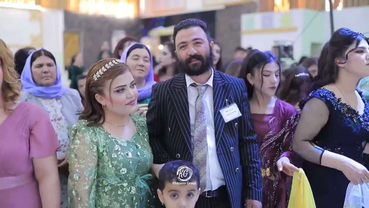 حفلة زفاف(فاضل ♡ ايناس)جزء2 احمد شنكالي و مجموعة اخرى من الفنانين