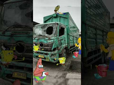 Truk oleng kecelakaan