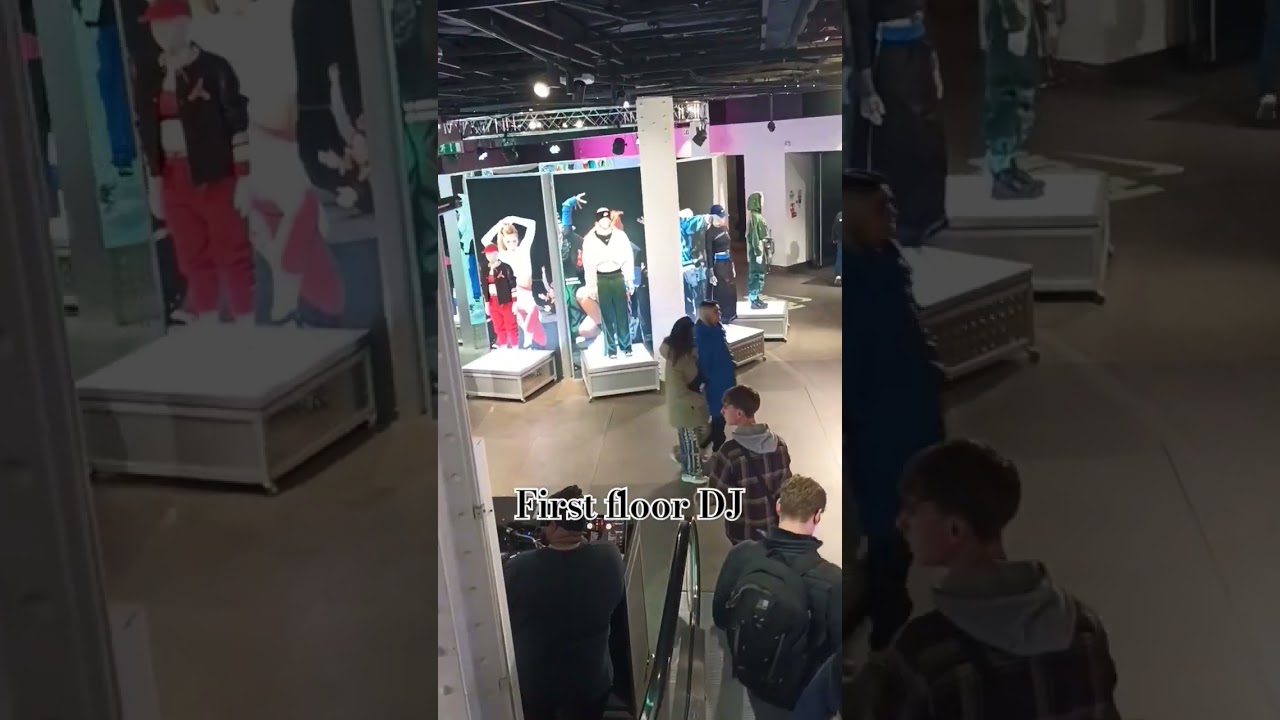 Biggest Nike Store in the World - 4 Floors - London