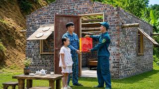 The discharged soldier returns home and receives a meaningful gift from the police officer.