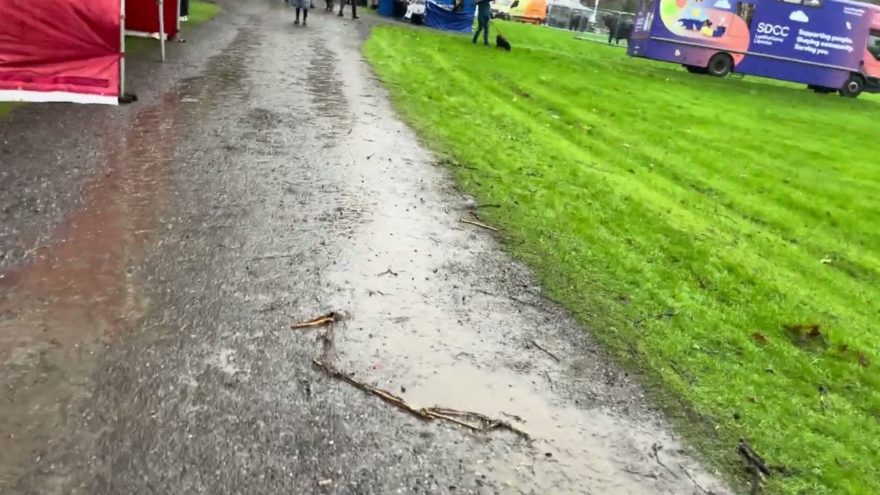 Я с Мамой с Таней пошёл на и Евой 