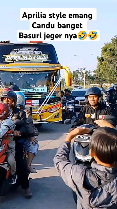 basuri aprilia style emang candu banget jeger nya #automobile #pecintabis #basuri #busmania
