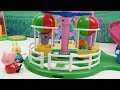 Peppa Pig e i suoi Amici Vanno Al Parco Giochi Sulle Giostre Nella Sabbia Magica , Video Per Bambini