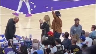 Adele at the Lakers game | April 27, 2024