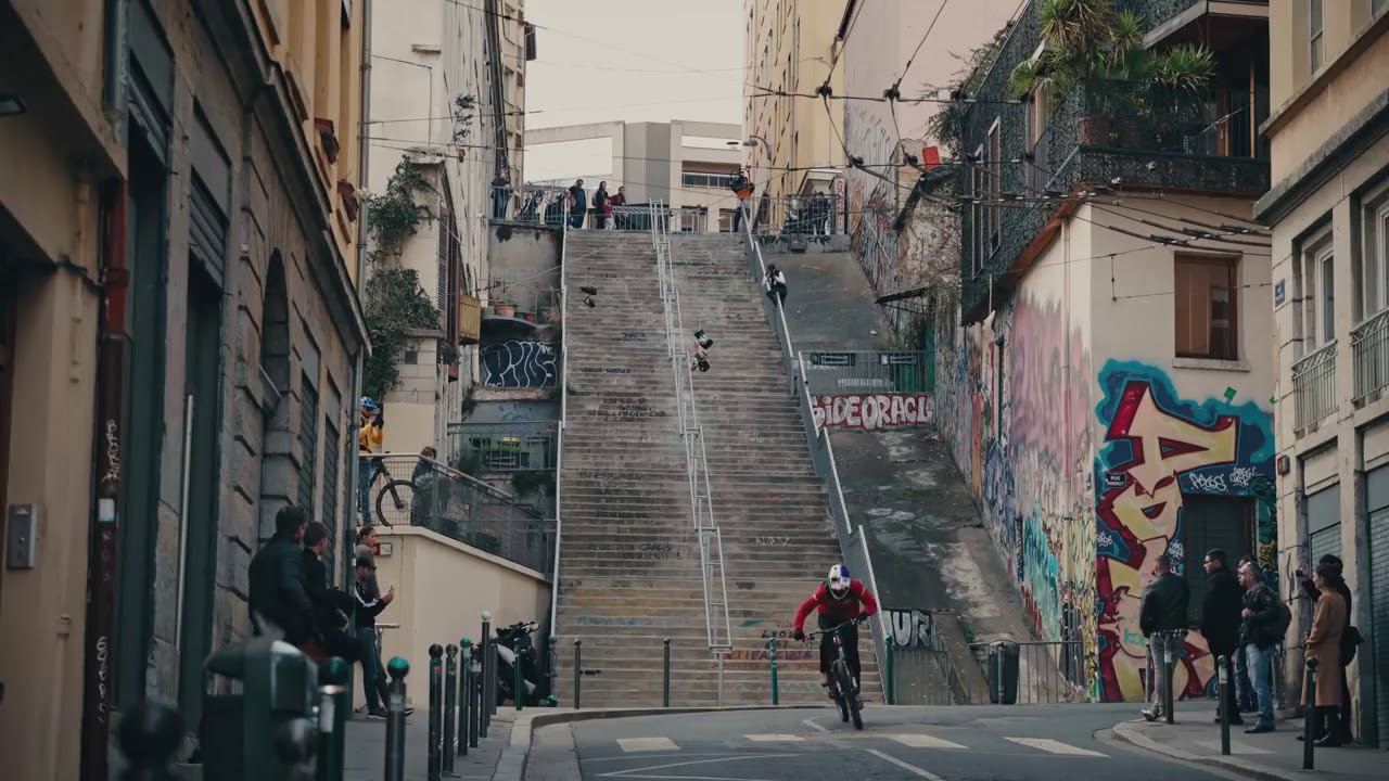 Urban Freeride Lives 3   Fabio Wibmer