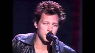 Video thumbnail of "Bon Jovi Speaks About AIDS at Lifebeat's Beat Goes On - 1996"