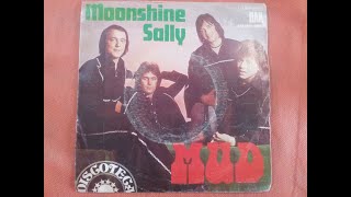 Watch Mud Bye Bye Johnny video