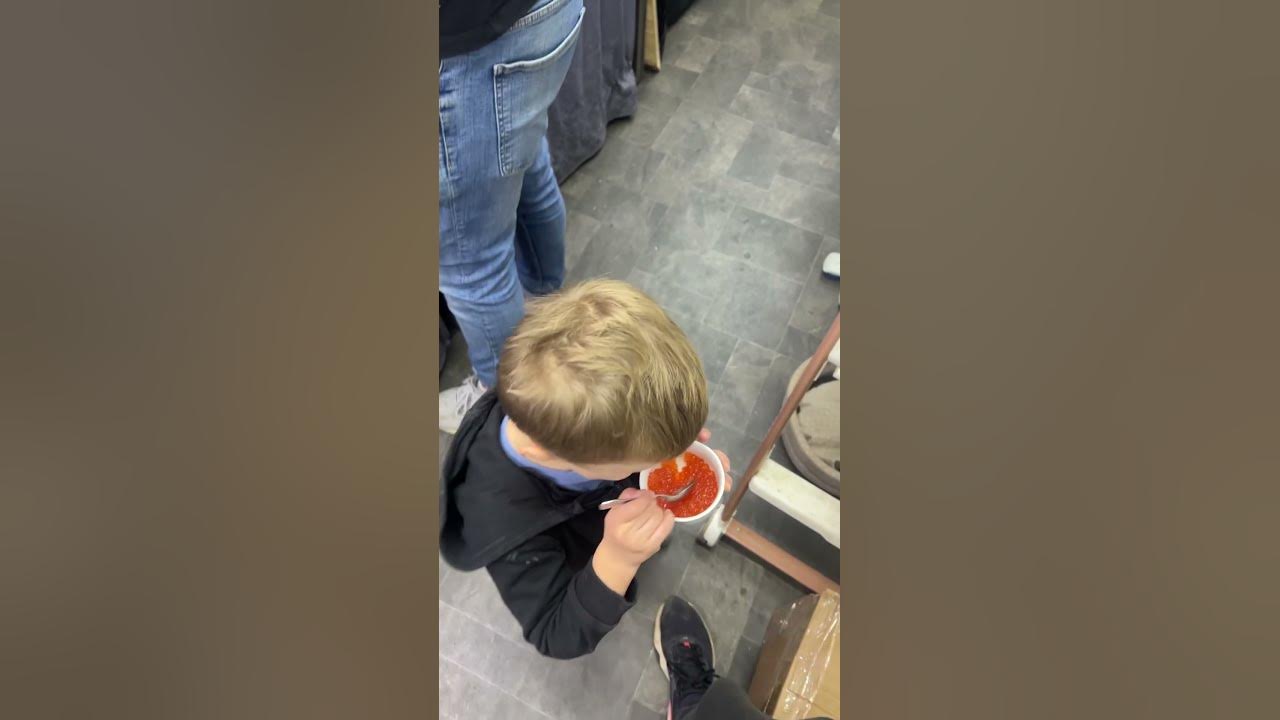 Много икры … #икратут - YouTube